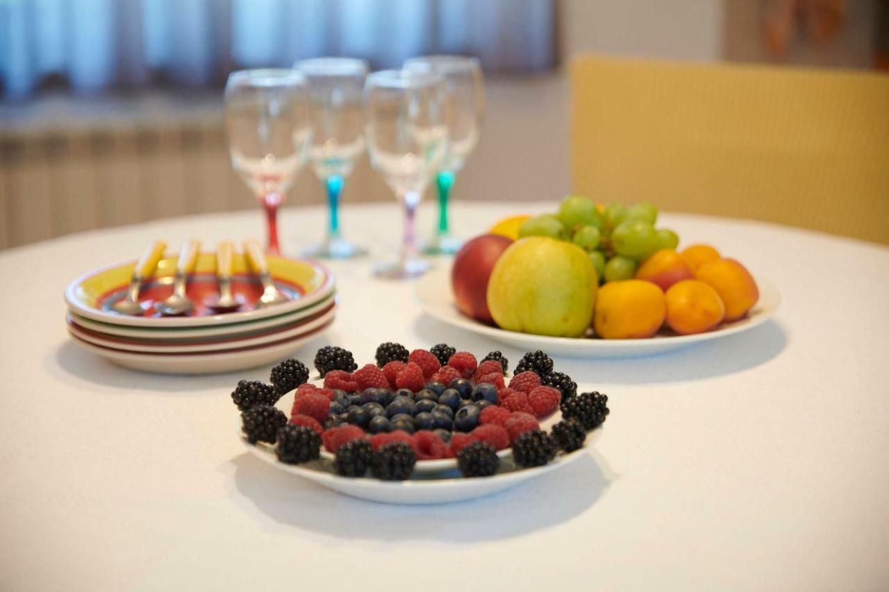 Villa Giardina Apartments Vinkuran Eksteriør bilde